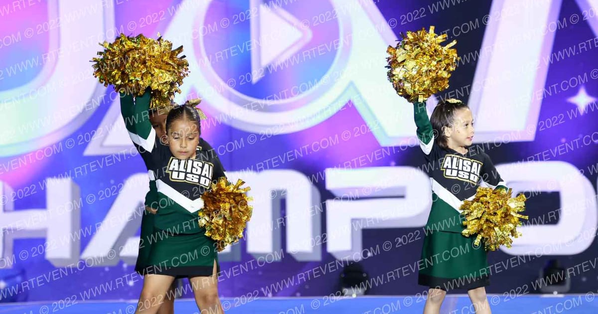 ALISAL UNION SCHOOL DISTRICT ALL STAR CHEER GOLD TEAM JR PEEWEE · Nor Cal Challenge Cup
