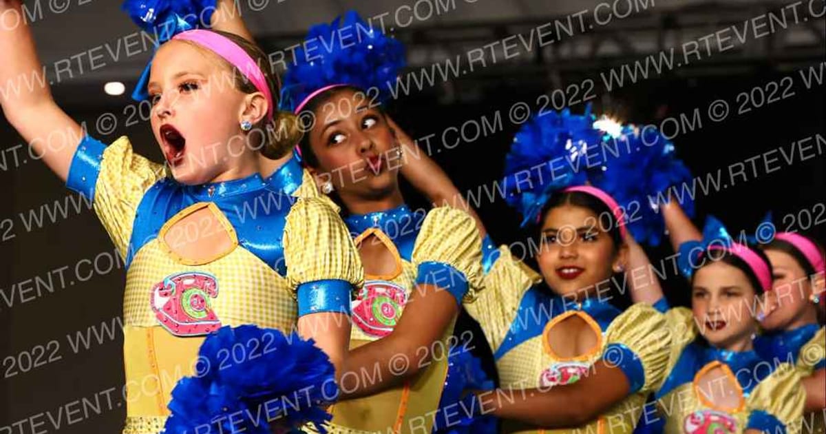 Dance Mania Nashville Senior Open Coed Pom · One Up Grand Nationals