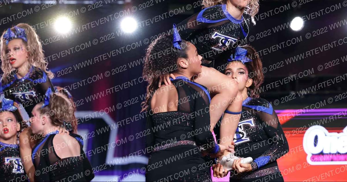 Twist and Shout Edmond Glory · One Up Grand Nationals