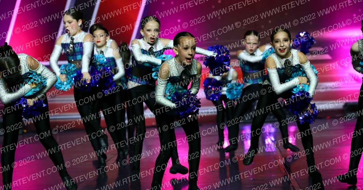 The Dance Vault Mini Summit Pom · Just Dance Houston Grand Nationals