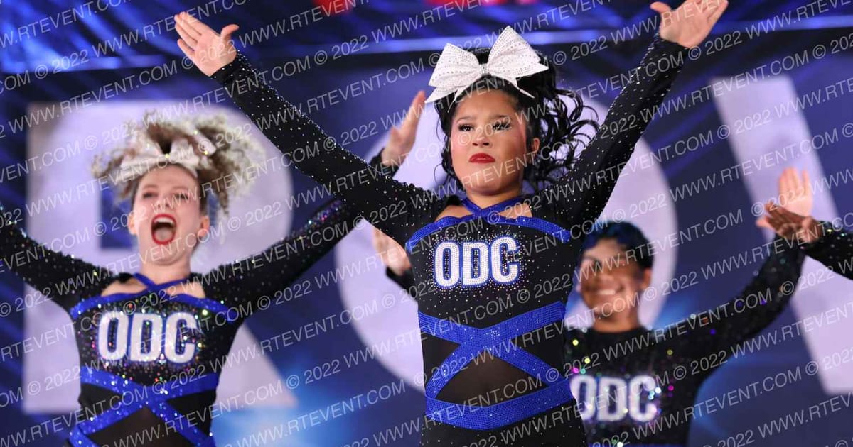 One Dream Cheer Sr Shade · Vegas Crown