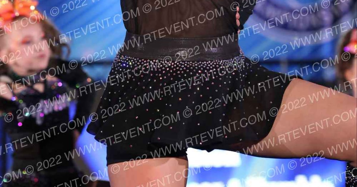 Infinite Cheer & Tumble Gym Albion · Vegas Crown