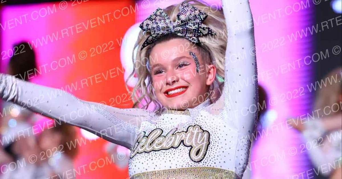 Celebrity Cheer LADY LEGENDS · One Up Grand Nationals