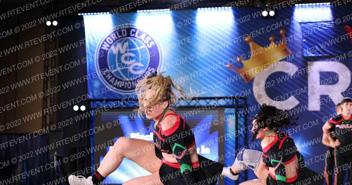 Asd Club majorettes le violette Black Devils · Vegas Crown