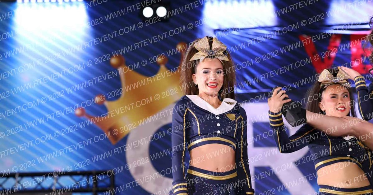 OC Elite Cheer LADY LEGENDS · Vegas Crown