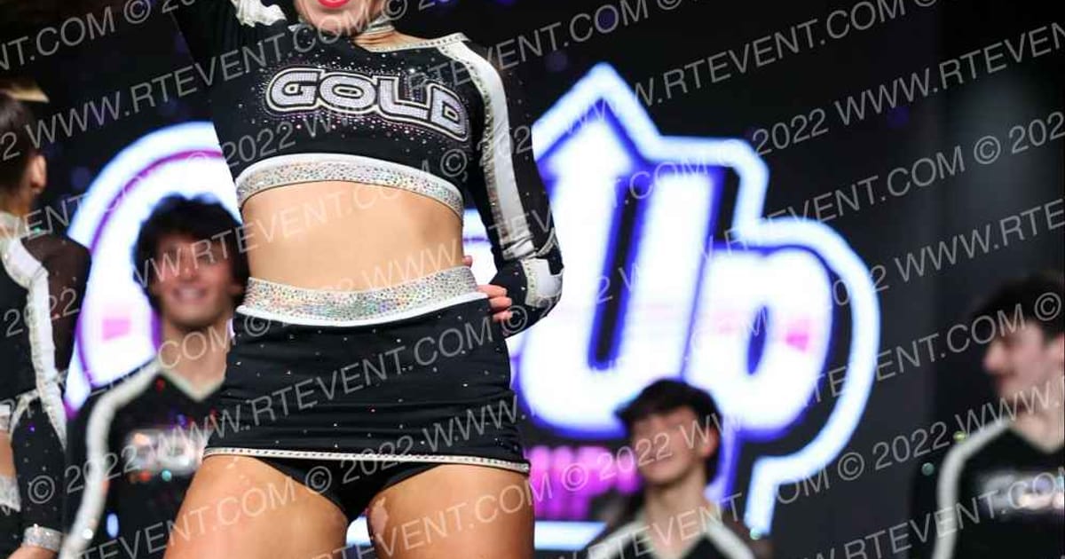 Louisiana Cheer Force Gold · One Up Grand Nationals
