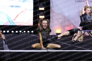 Cheer Athletics - Dallas Poshcats