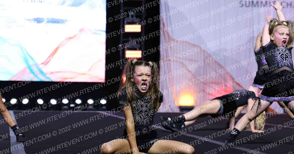 Cheer Athletics - Dallas Poshcats · Southwest Regional Summit