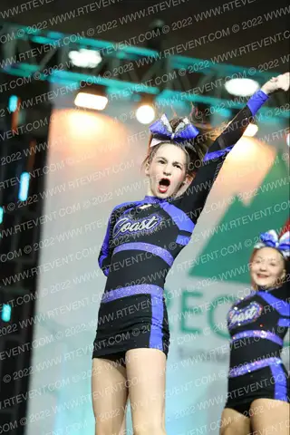 Coast Cheer Great Whites