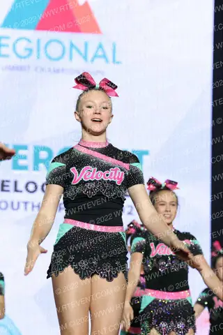 Max Velocity Cheer Divergent