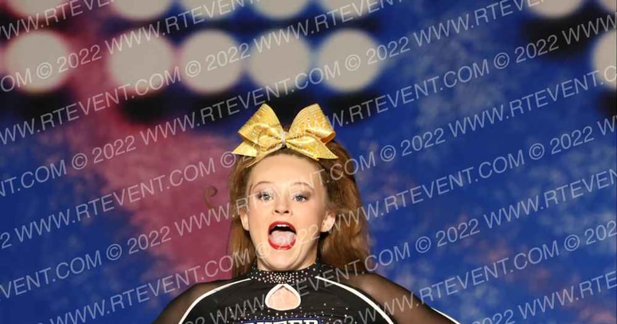 Cheer Athletics Omaha HeroCAts · Battle of the Midwest and Celebrity Council Bluffs