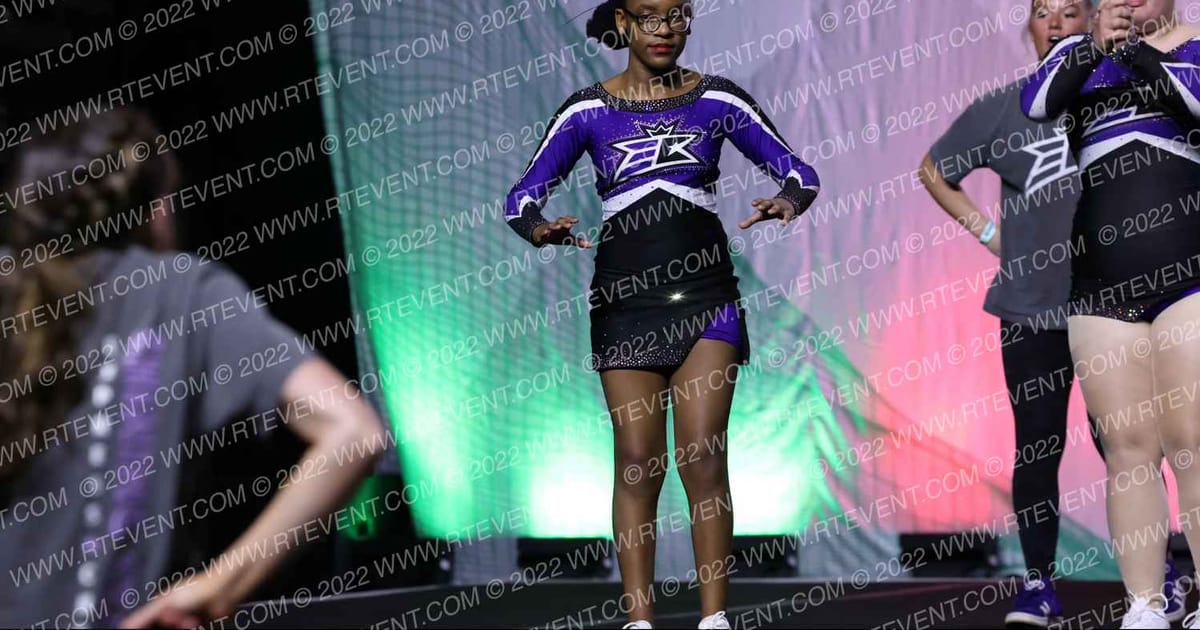 Express Cheer Shining Stars · Southwest Regional Summit