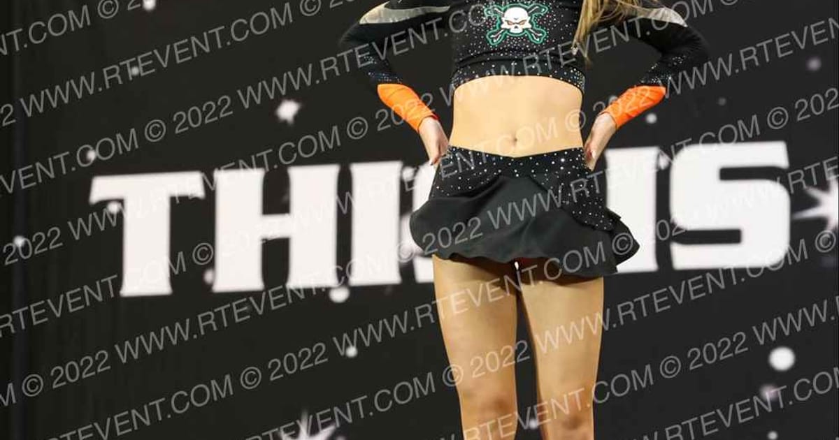 Iowa Elite Cheer - CR Bones · The US Finals Des Moines