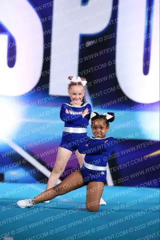Dynamic Cheer Tiny Titans
