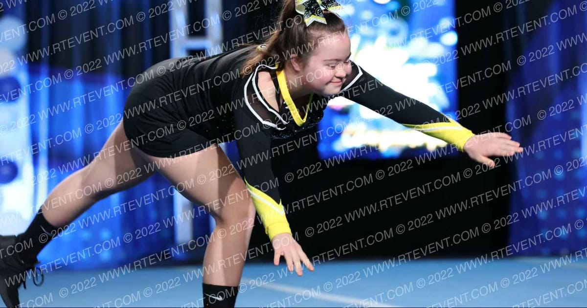 Top Gun Pittsburgh Shining Stars · Lake Erie National Cheer and Dance Championships
