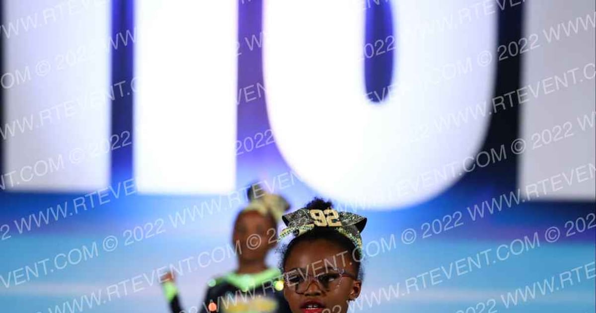Elite 92 Dance and Cheer Academy Fearless Minis Elite · Cheersport Concord Classic DIDII