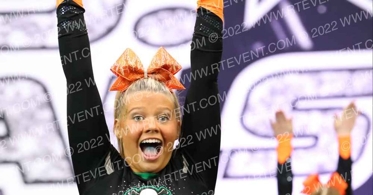 Iowa Elite Cheer - CR Slayers · The US Finals Des Moines