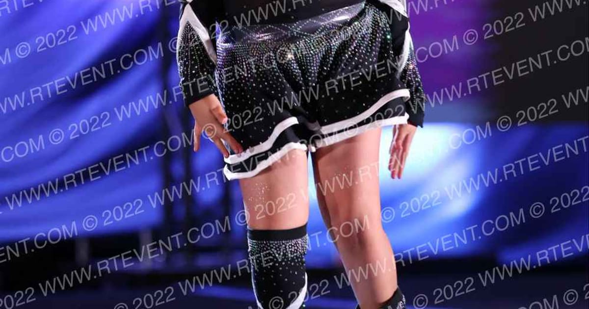 Bling Athletics Gems · Globe X