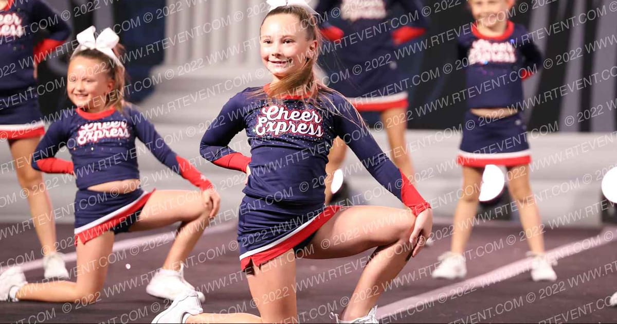 Cheer Express Allstars Butterflies - Minis · ASC Clash of the Titans Tampa Photo