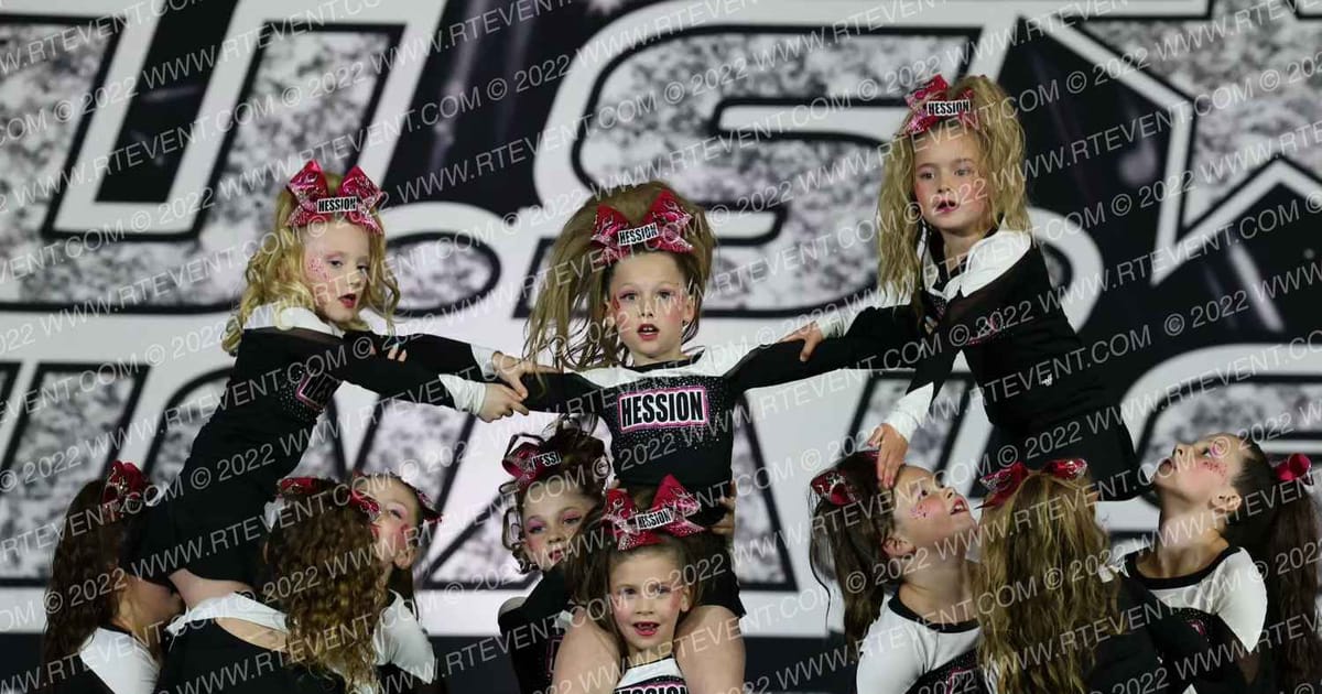 Hession Cheer Academy Pink Blaze · The US Finals Louisville
