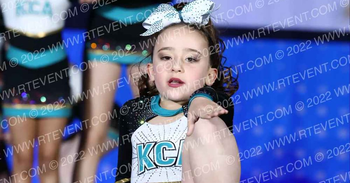 Kelowna Cheer Athletics Majors · Sea to Sky
