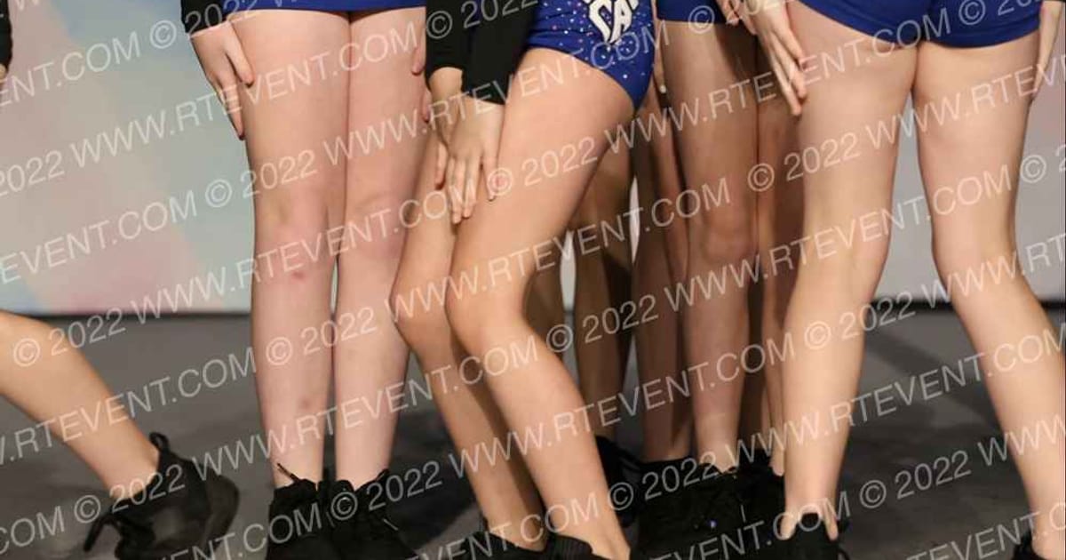 Cheer Athletics Omaha MajestyCAts · Battle of the Midwest and Celebrity Council Bluffs