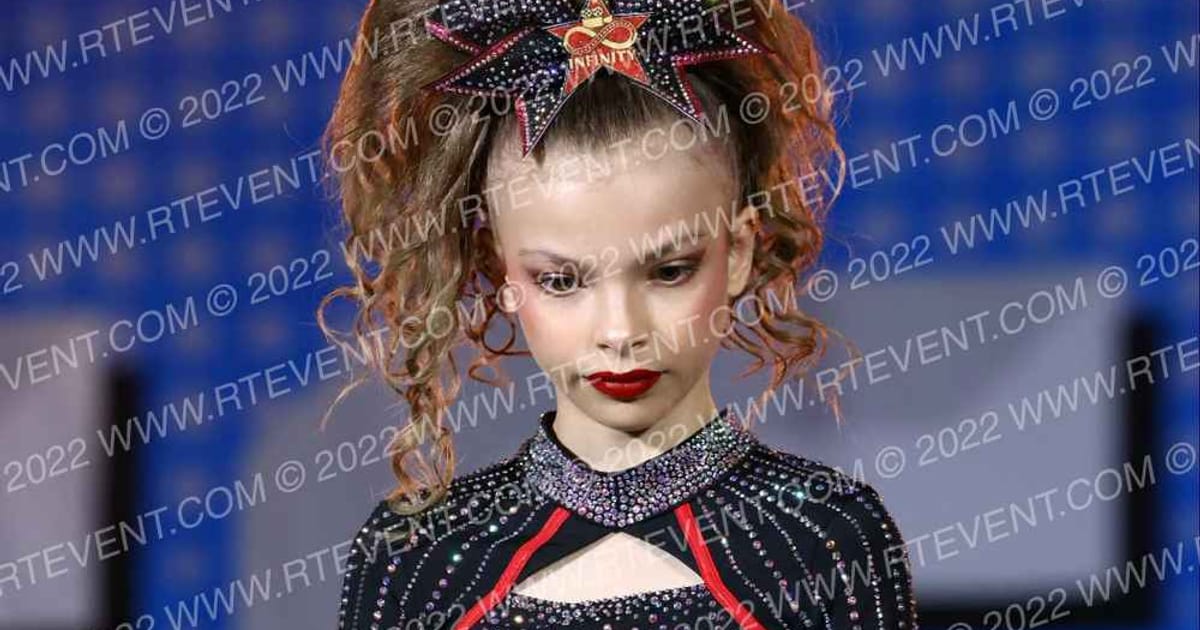 Calgary Stars All-Star Cheerleading Infinity · Sea to Sky
