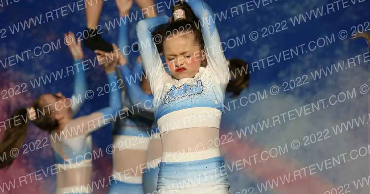 Central Athletics Black Ice · Battle of the Midwest and Celebrity Council Bluffs