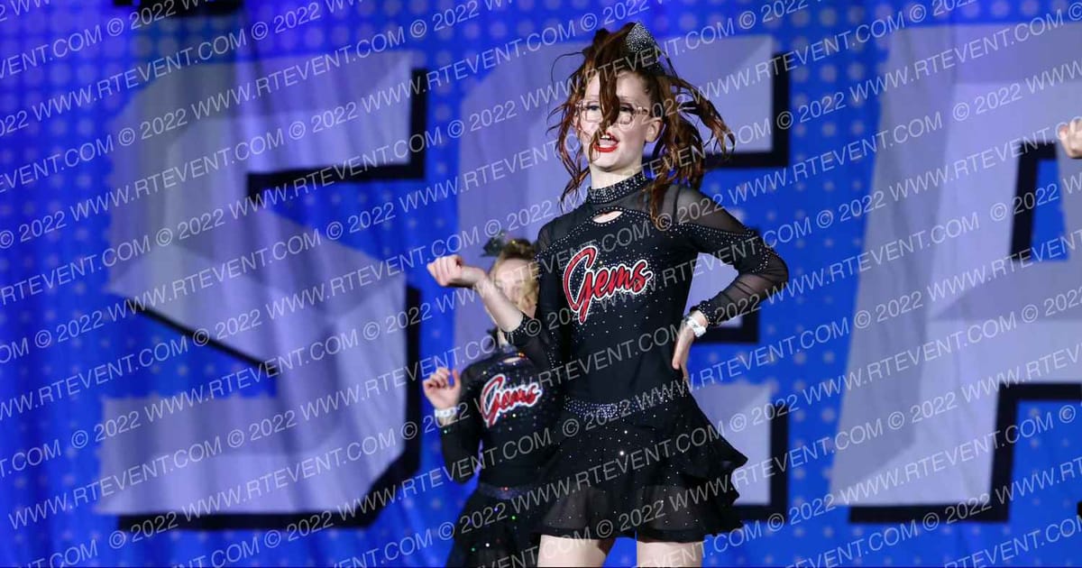 Gems Athletics Glitter · Sea to Sky