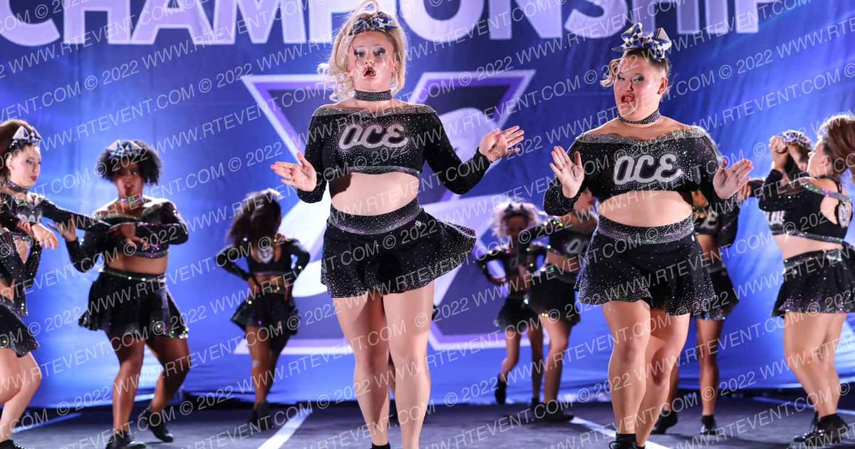 OC Elite Cheer DEJA BLUE · Globe X