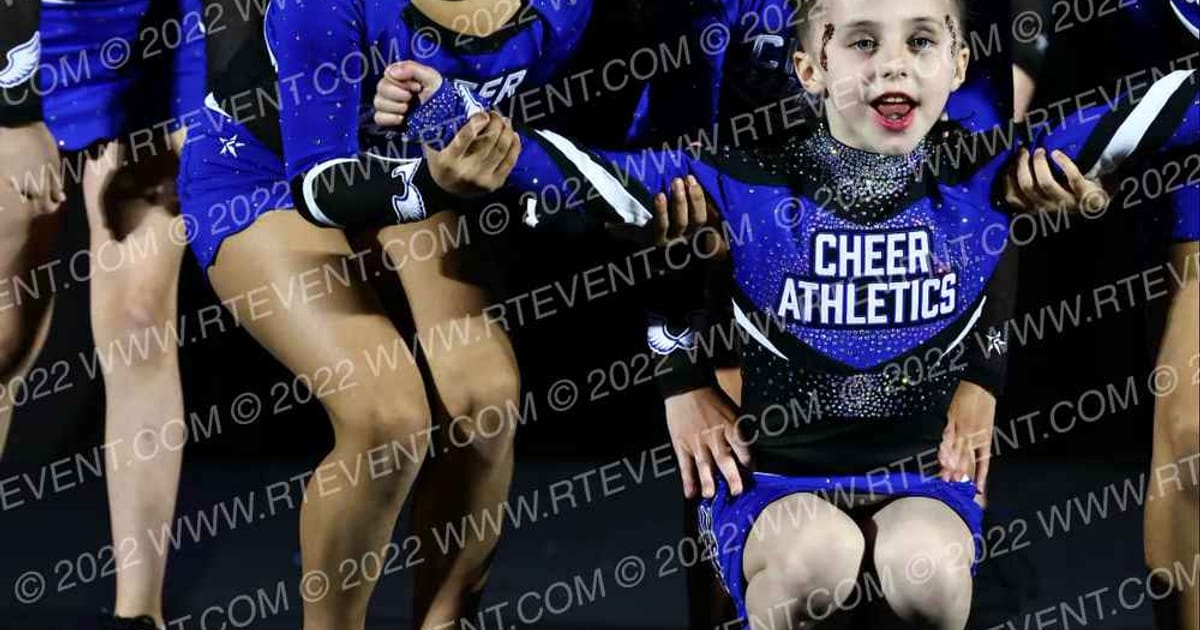 Cheer Athletics - Chicago Embers · US Finals Chicago Correct