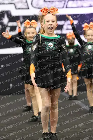Iowa Elite Cheer - CR Mayhem