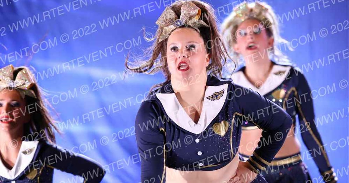 OC Elite Cheer LADY LEGENDS · Globe X