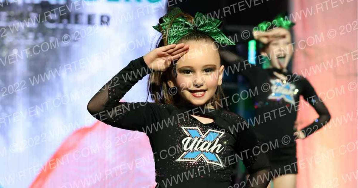 Utah Xtreme Cheer Mini Commanders · The West Regional Summit