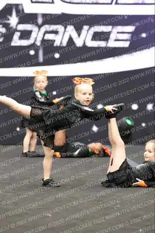 Iowa Elite Cheer - CR Chaos