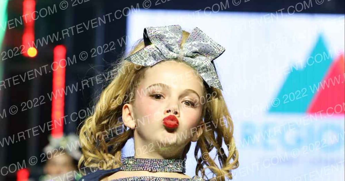 Connect Cheer Northwest Rose · The West Regional Summit