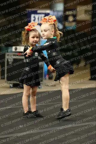 Iowa Elite Cheer - Des Moines Undertakers