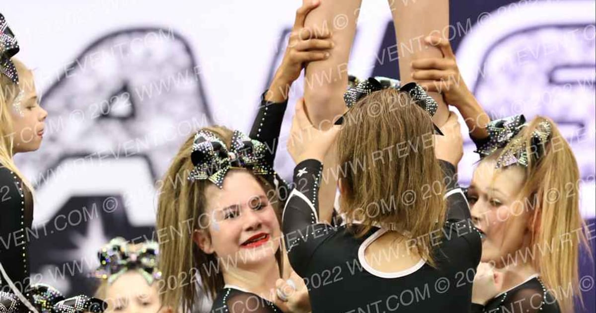 KC Cheer FRENZY · The US Finals Des Moines
