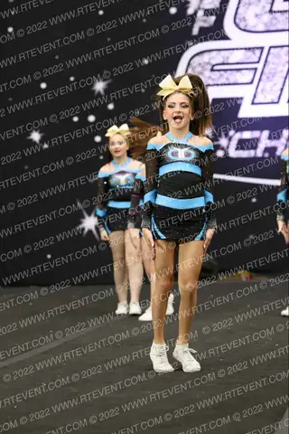 Cheer Twin Cities Moonlight