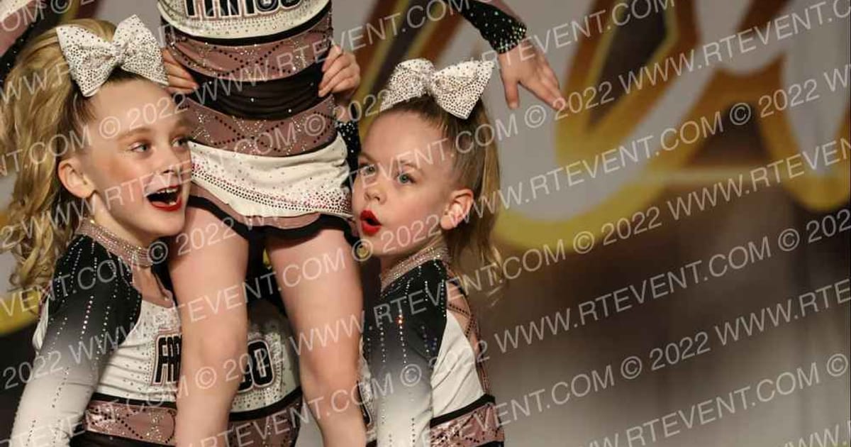 Fargo All Stars Mini Moons · Battle of the Midwest and Celebrity Council Bluffs