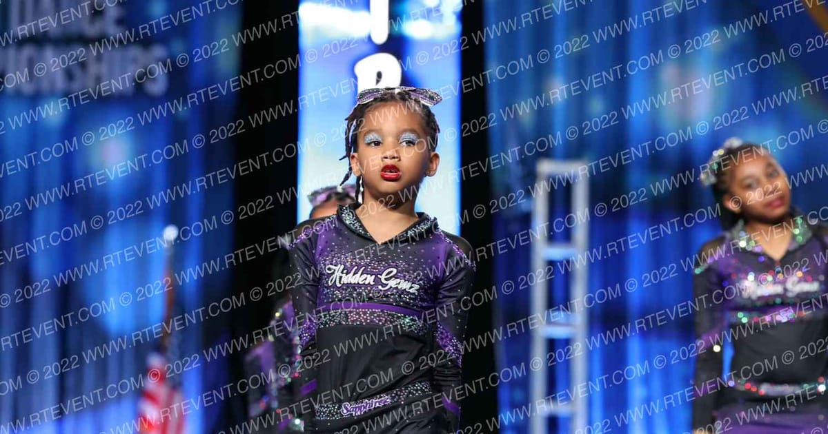 Hidden Gemz SAPPHIREZ · Lake Erie National Cheer and Dance Championships