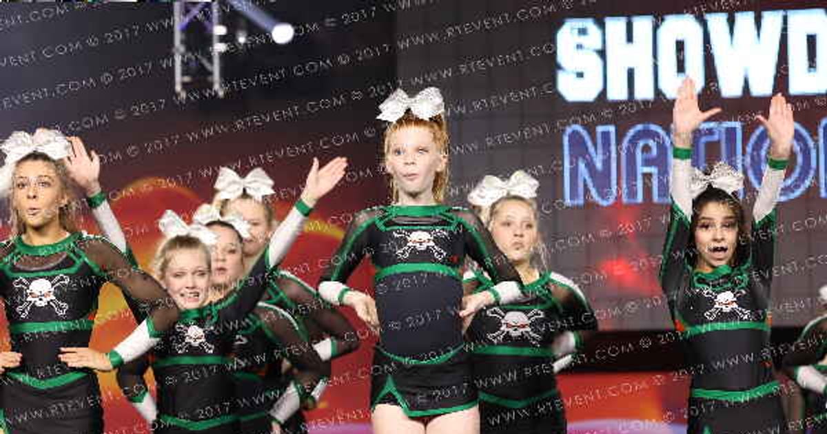 Iowa Elite Cheer - Des Moines Heathens · GLCC Grand Nationals