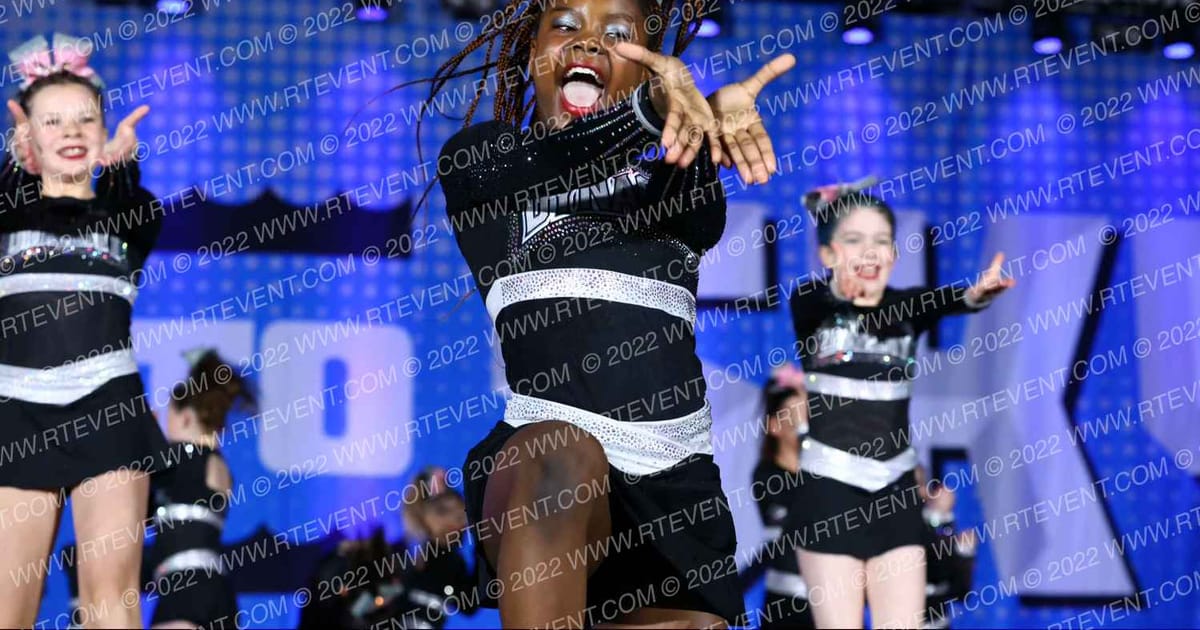Dynasty Cheer Allstars Smoke · Sea to Sky