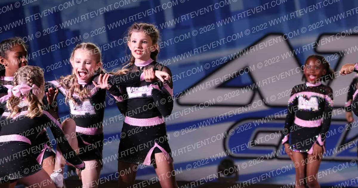 LA Cheerz Allstarz Rose · Athletic Ft Walton Beach Nationals