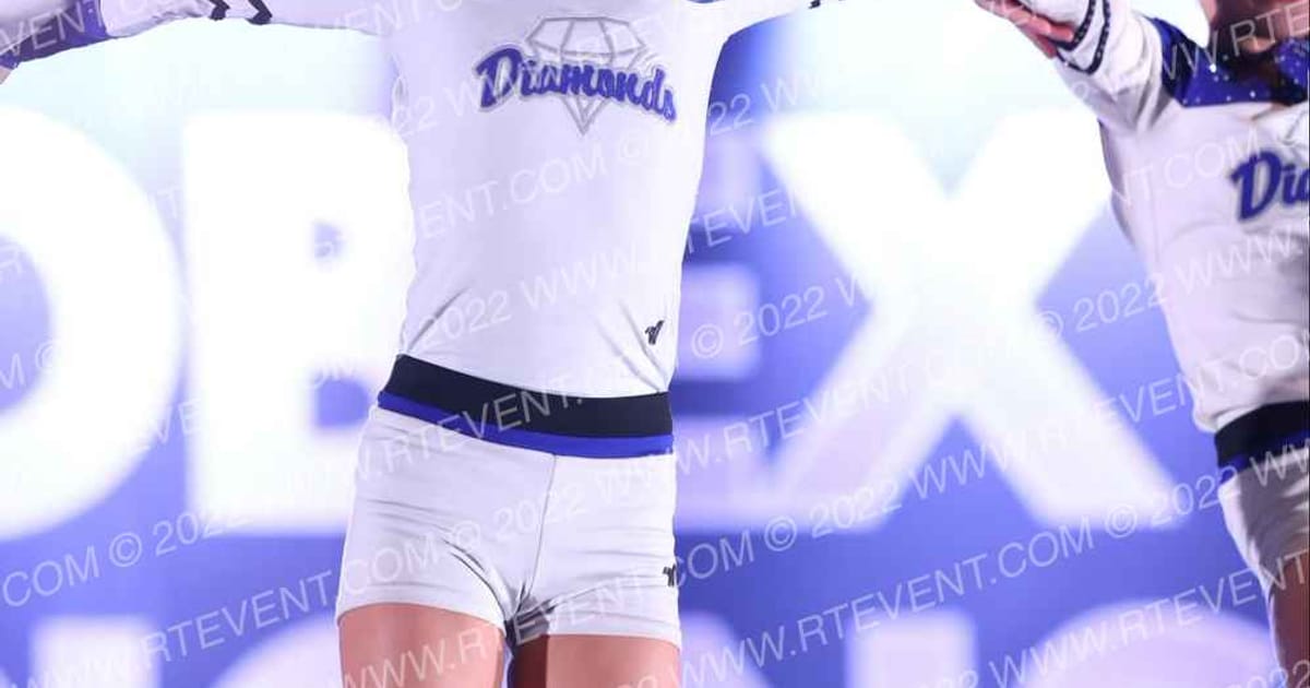 Desert Diamonds All Star Cheer Youth Shimmer · Globe X