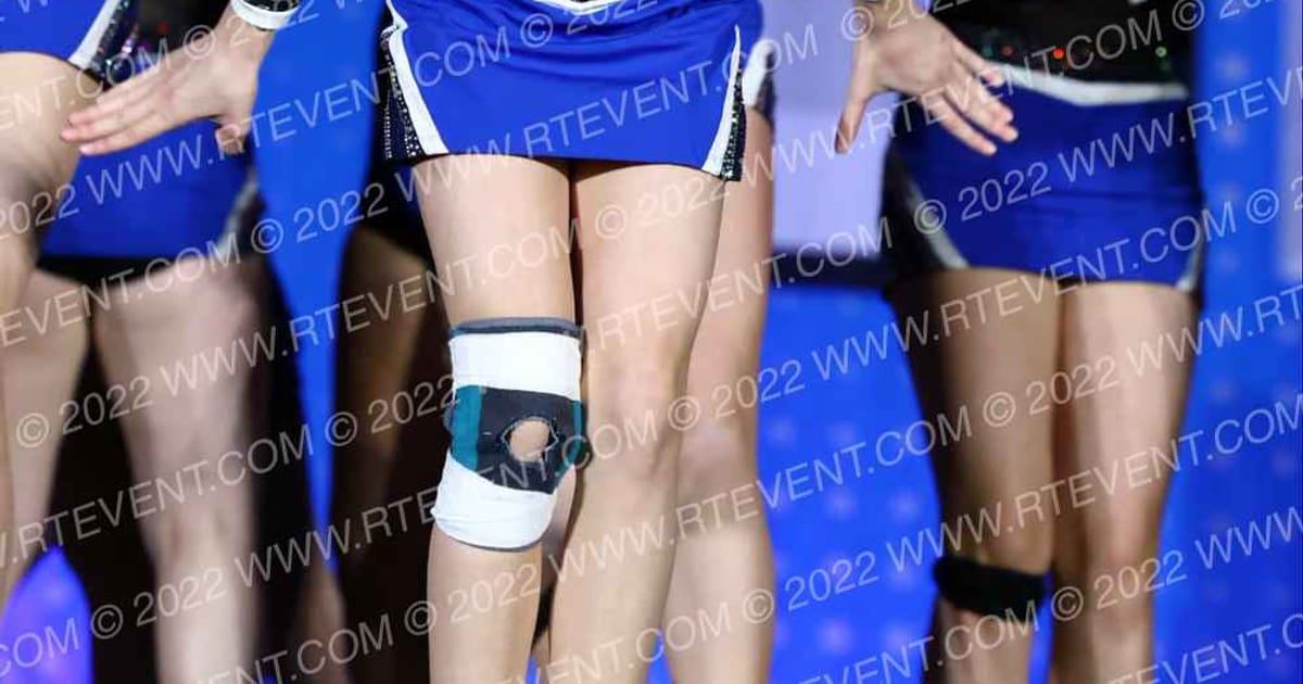 Central Cheer Supreme Katz · Sea to Sky