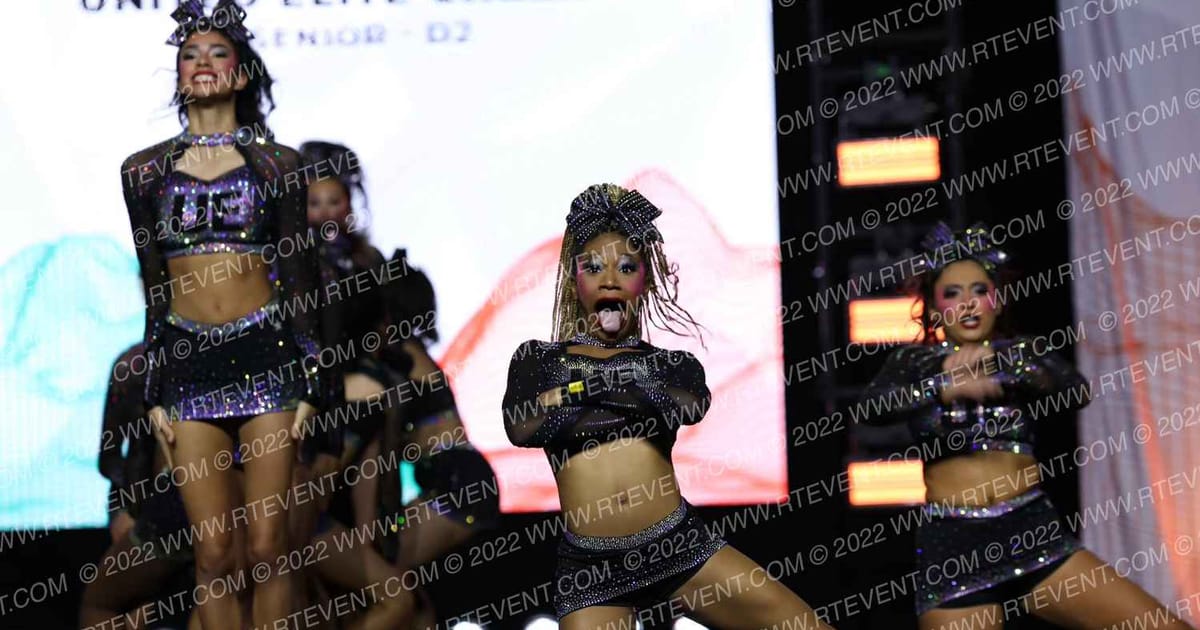 United Elite Cheer COURAGE · Southwest Regional Summit