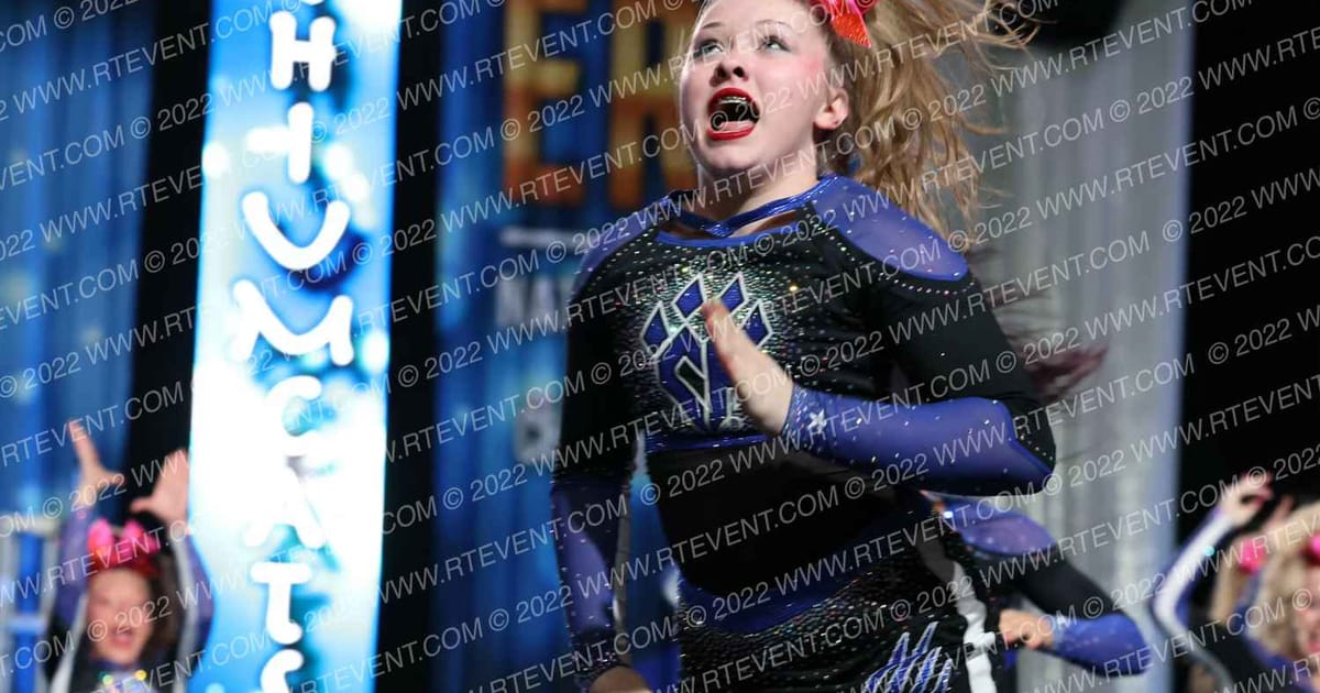 Cheer Athletics Pittsburgh Lithiumcats · Lake Erie National Cheer and Dance Championships