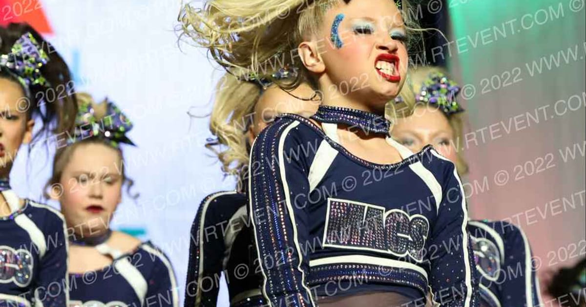 Macs Allstar Cheer MACS MOONLIGHT · The West Regional Summit