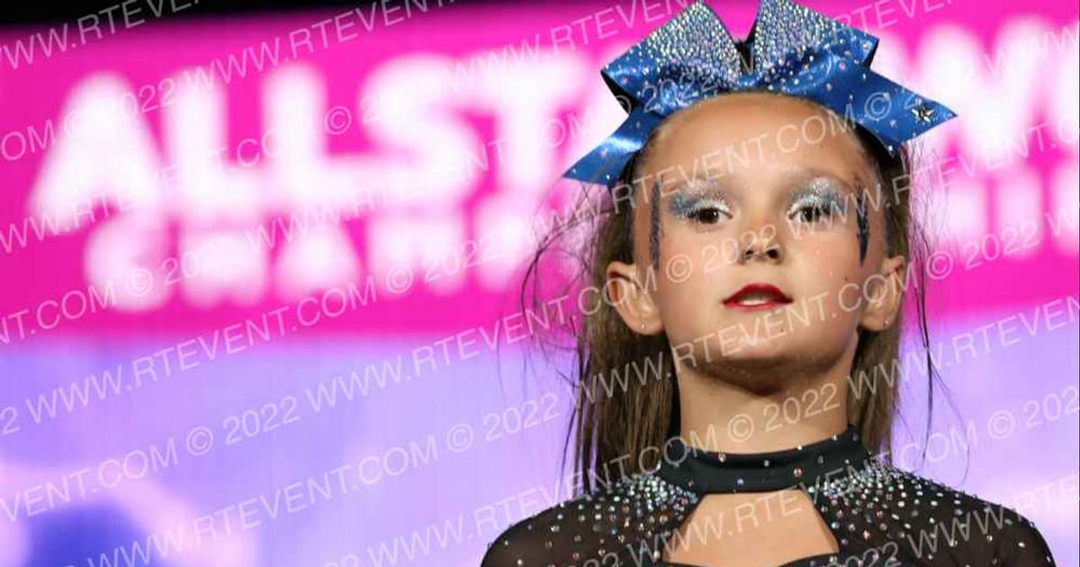 Dynamite Xtreme Cheer Platinum Girls · All Star World Championships Thursday